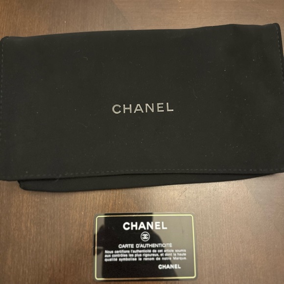 CHANEL Caviar Quilted Large Gusset Flap Wallet Black - Picture 4 of 7